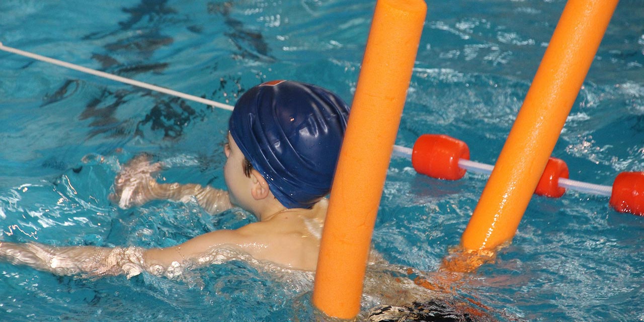Pat Taylor Swim School | Pre-School Age 'Learn To Swim' Swimming Lessons